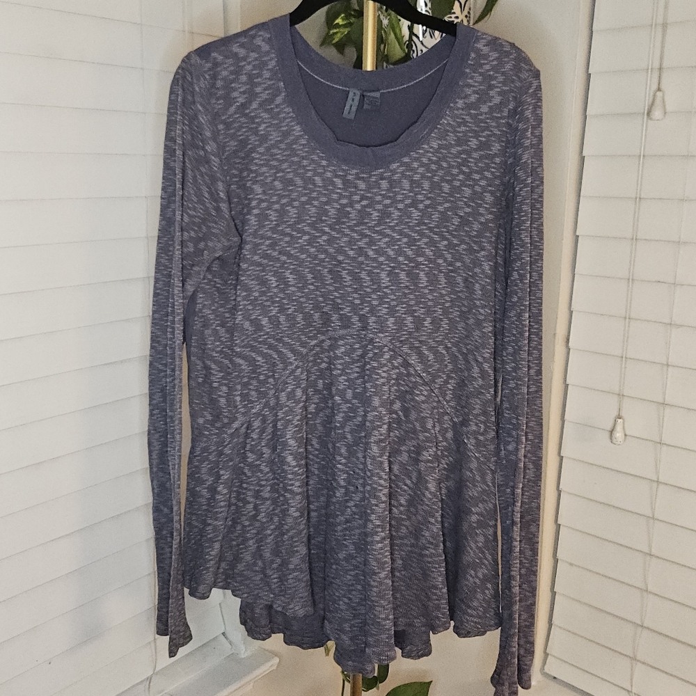 Anthropologie Left of Center Heathered Gray Peplum Tunic Top - S